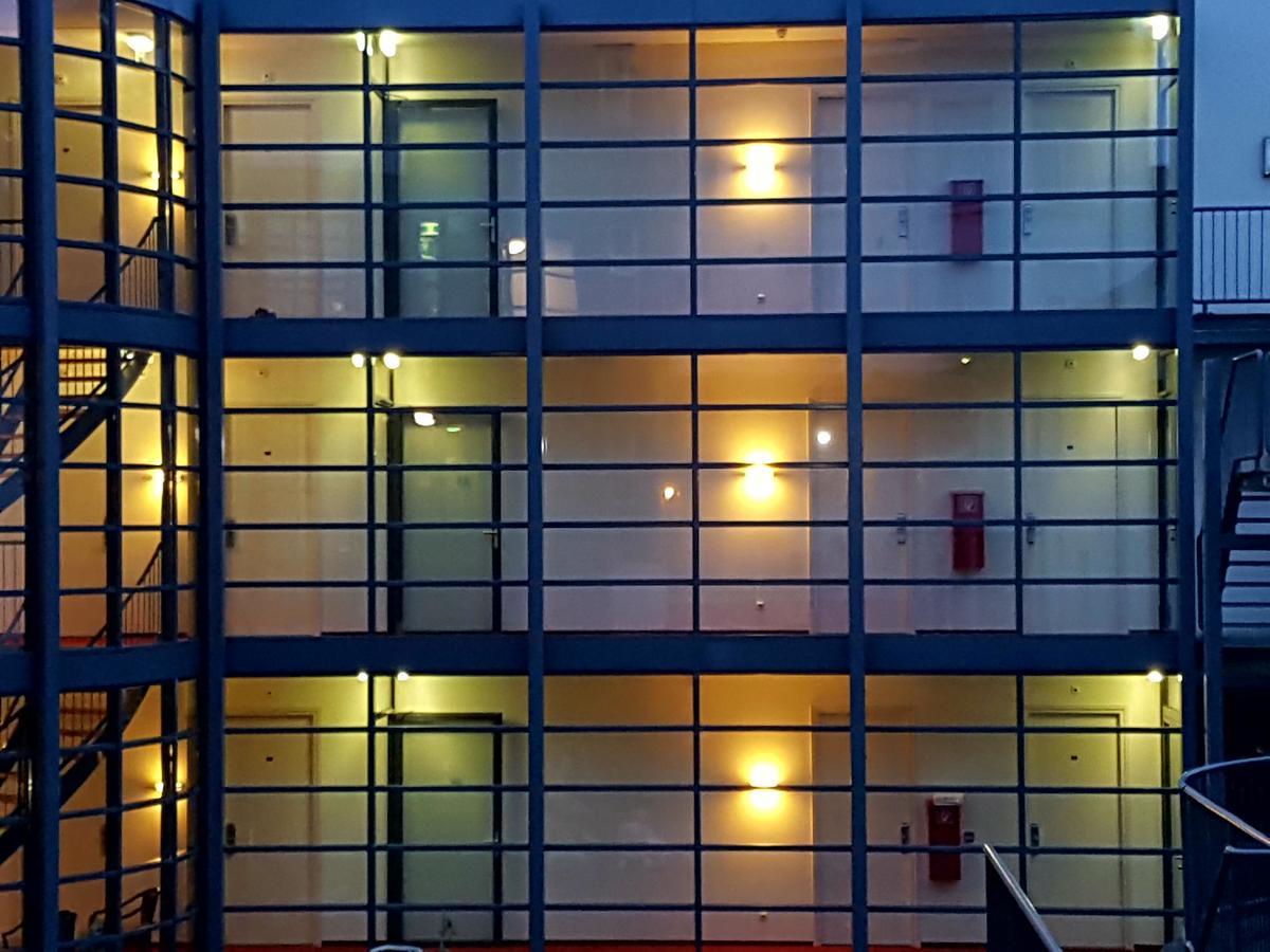 Hotel 2000 Valkenburg Valkenburg aan de Geul Ngoại thất bức ảnh